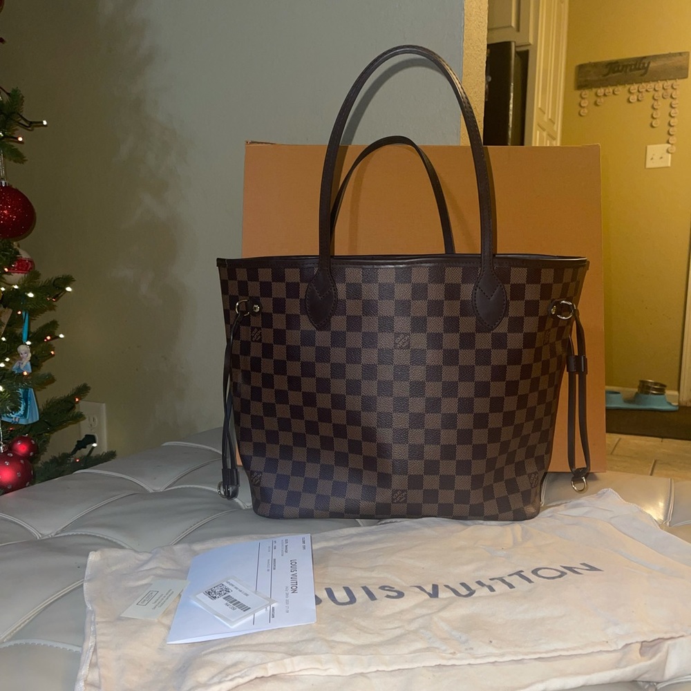 Louis Vuitton Neverfull MM
